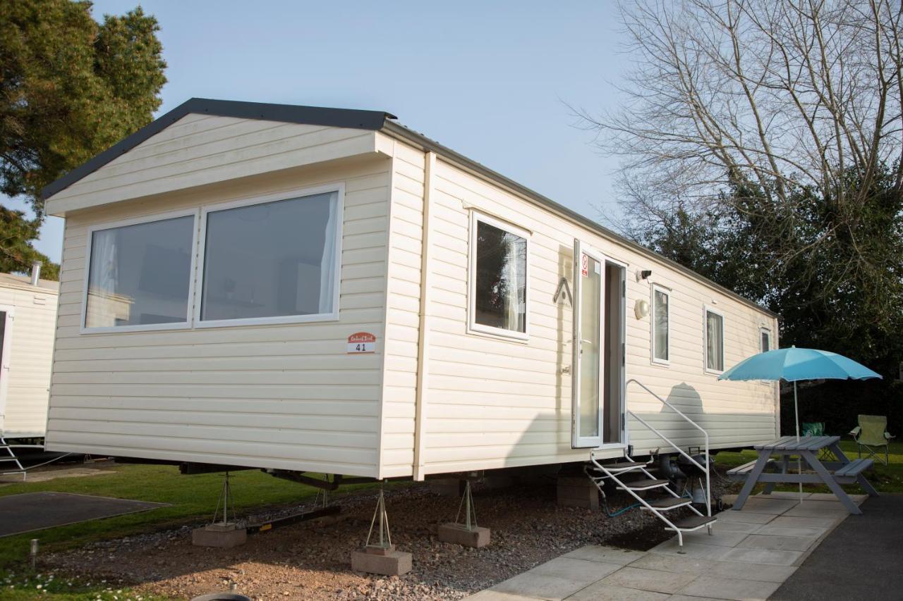Vila 41 Orchard Bank, 3 Bed, Rockley Park Poole Exteriér fotografie